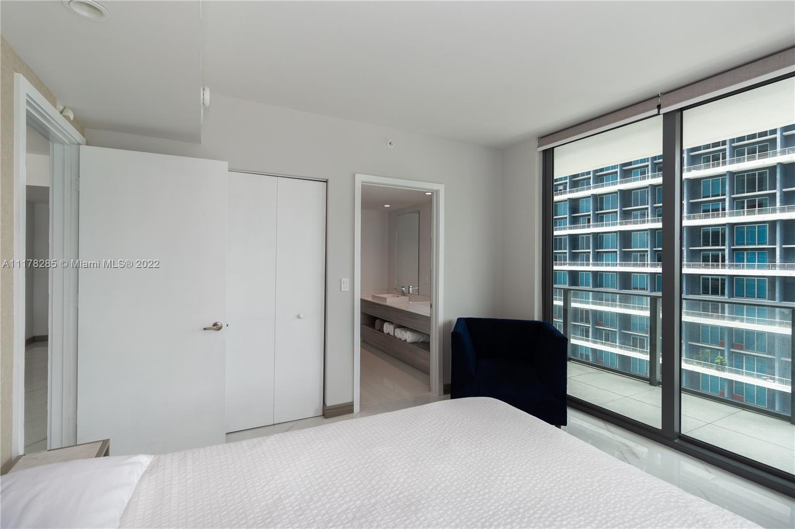 1300 S Miami Ave Unit: 2910