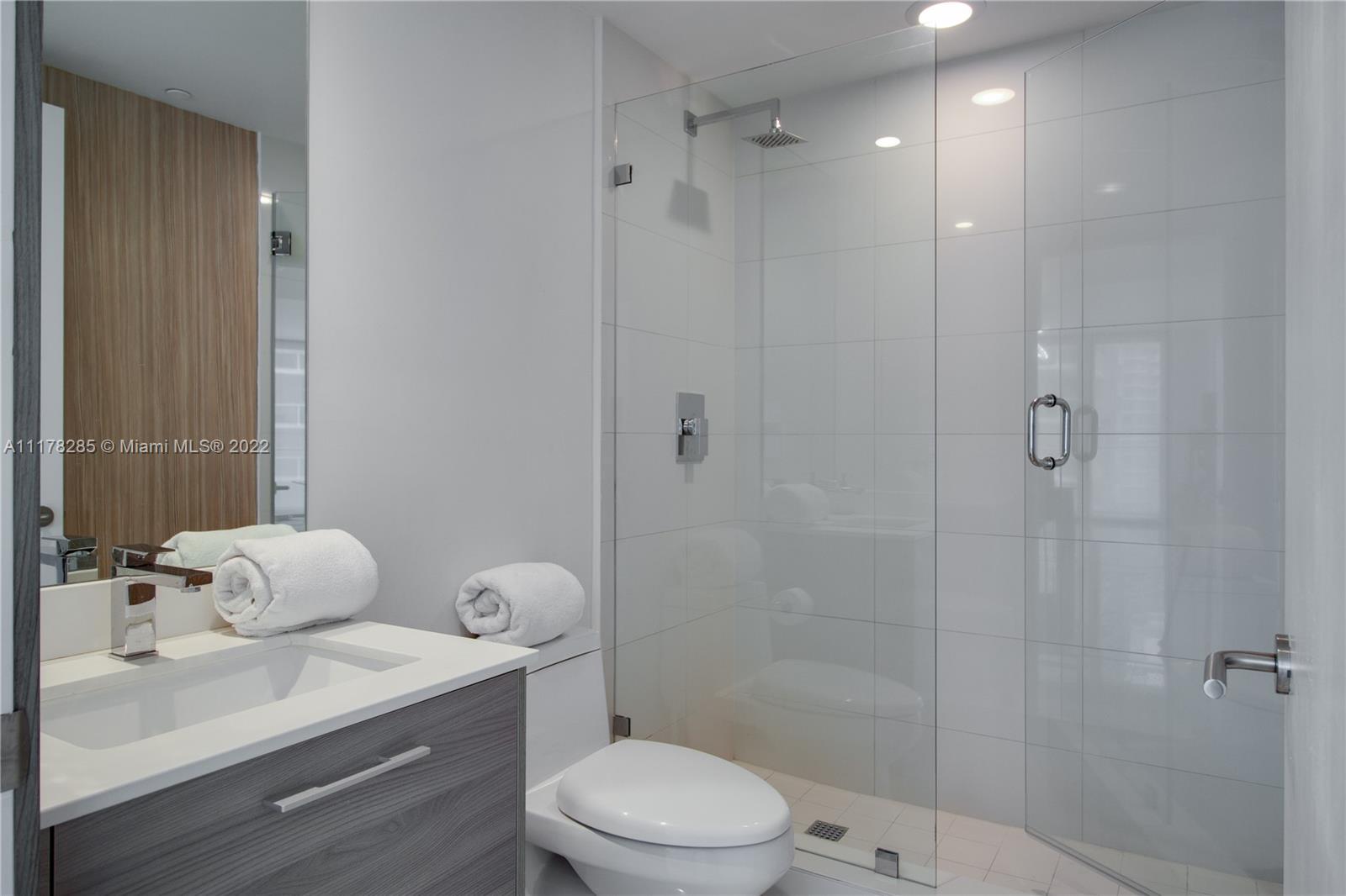 1300 S Miami Ave Unit: 2910