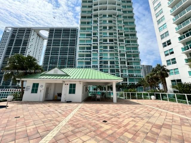 31 SE 5th St Unit: 209