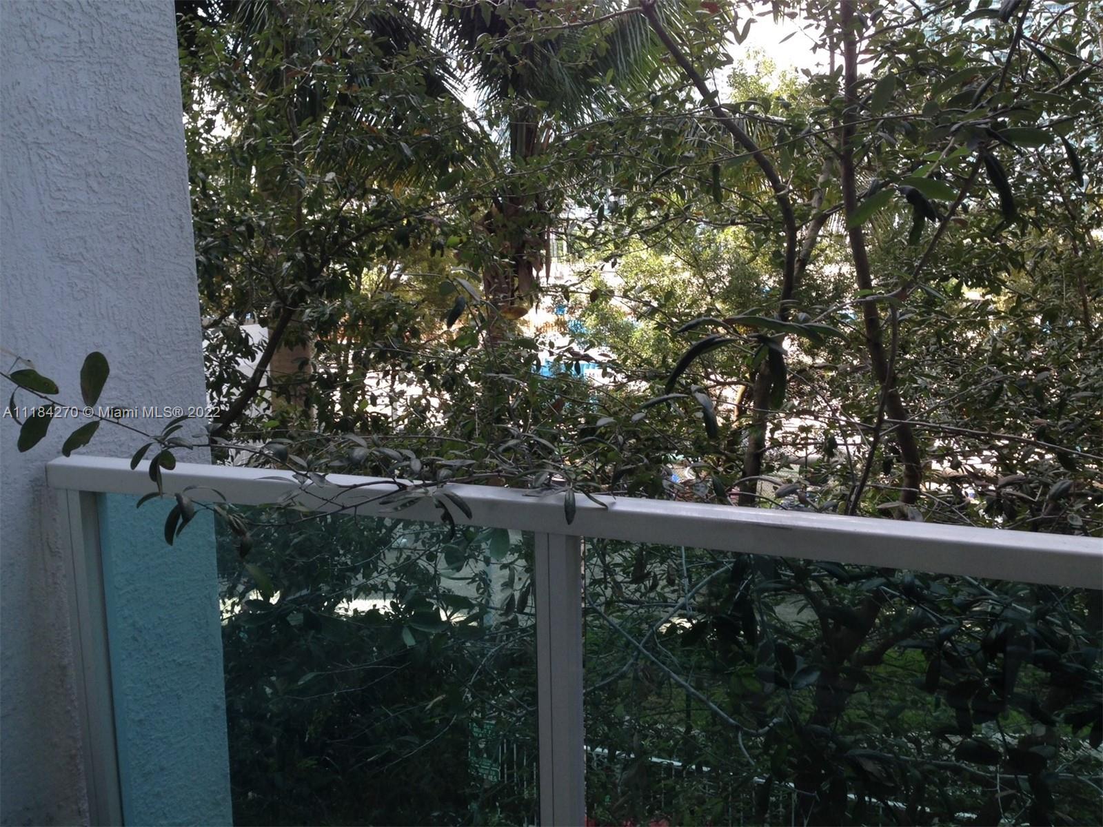 31 SE 5th St Unit: 209