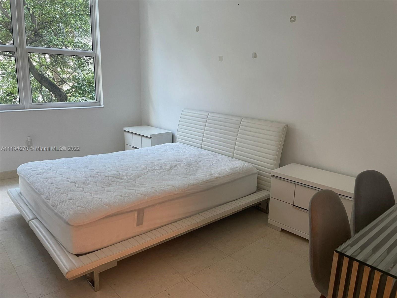 31 SE 5th St Unit: 209