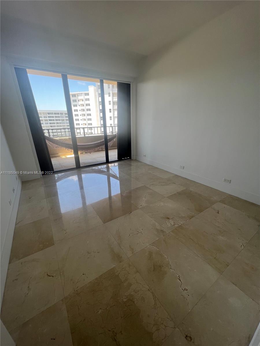 251 Crandon Blvd Unit: 837