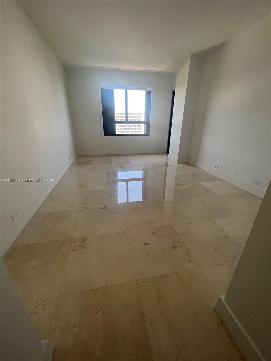 251 Crandon Blvd Unit: 837