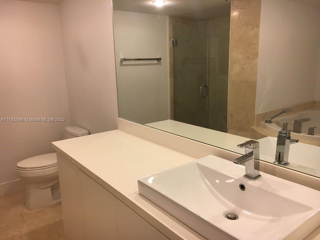 251 Crandon Blvd Unit: 837