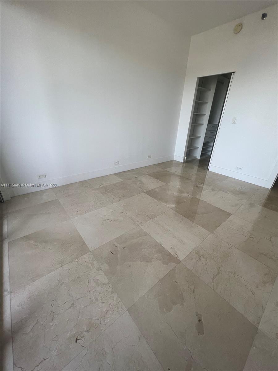 251 Crandon Blvd Unit: 837