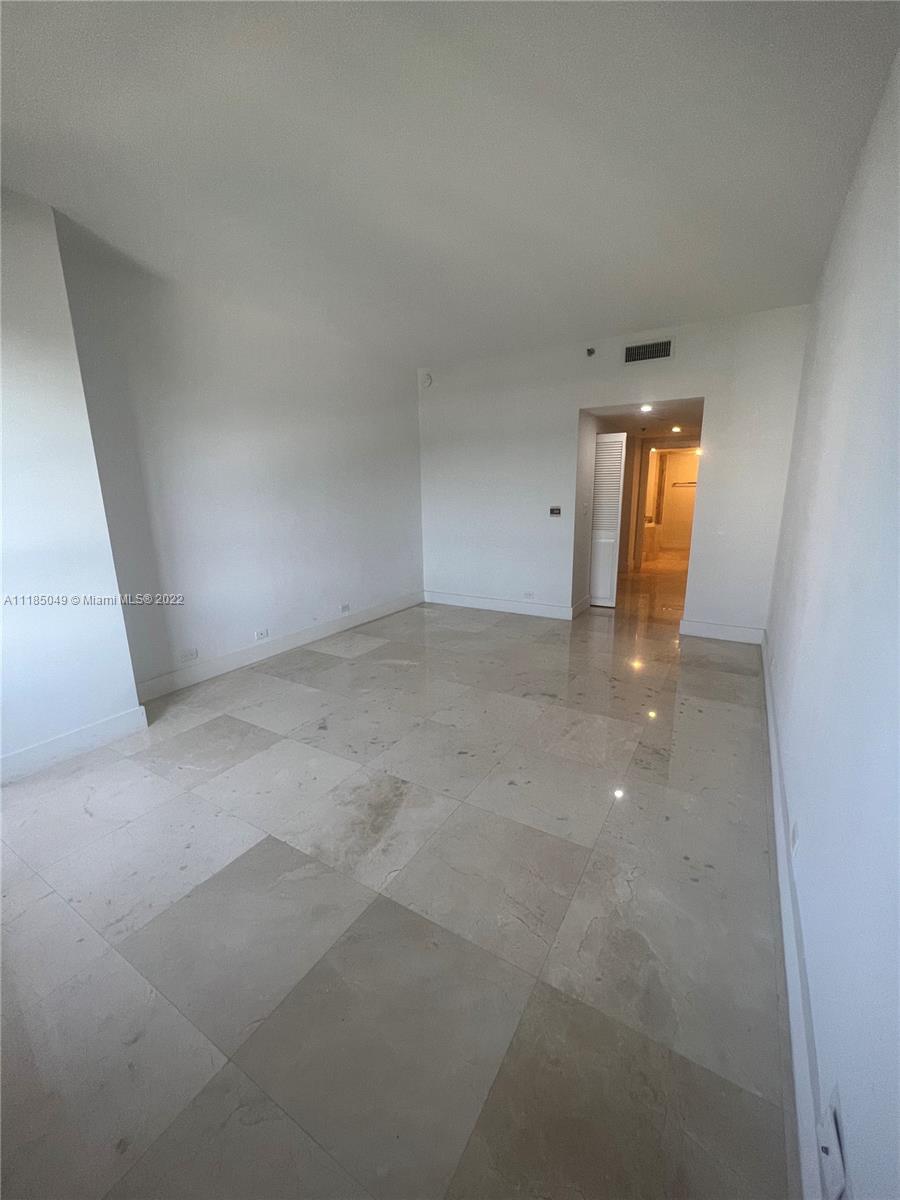 251 Crandon Blvd Unit: 837