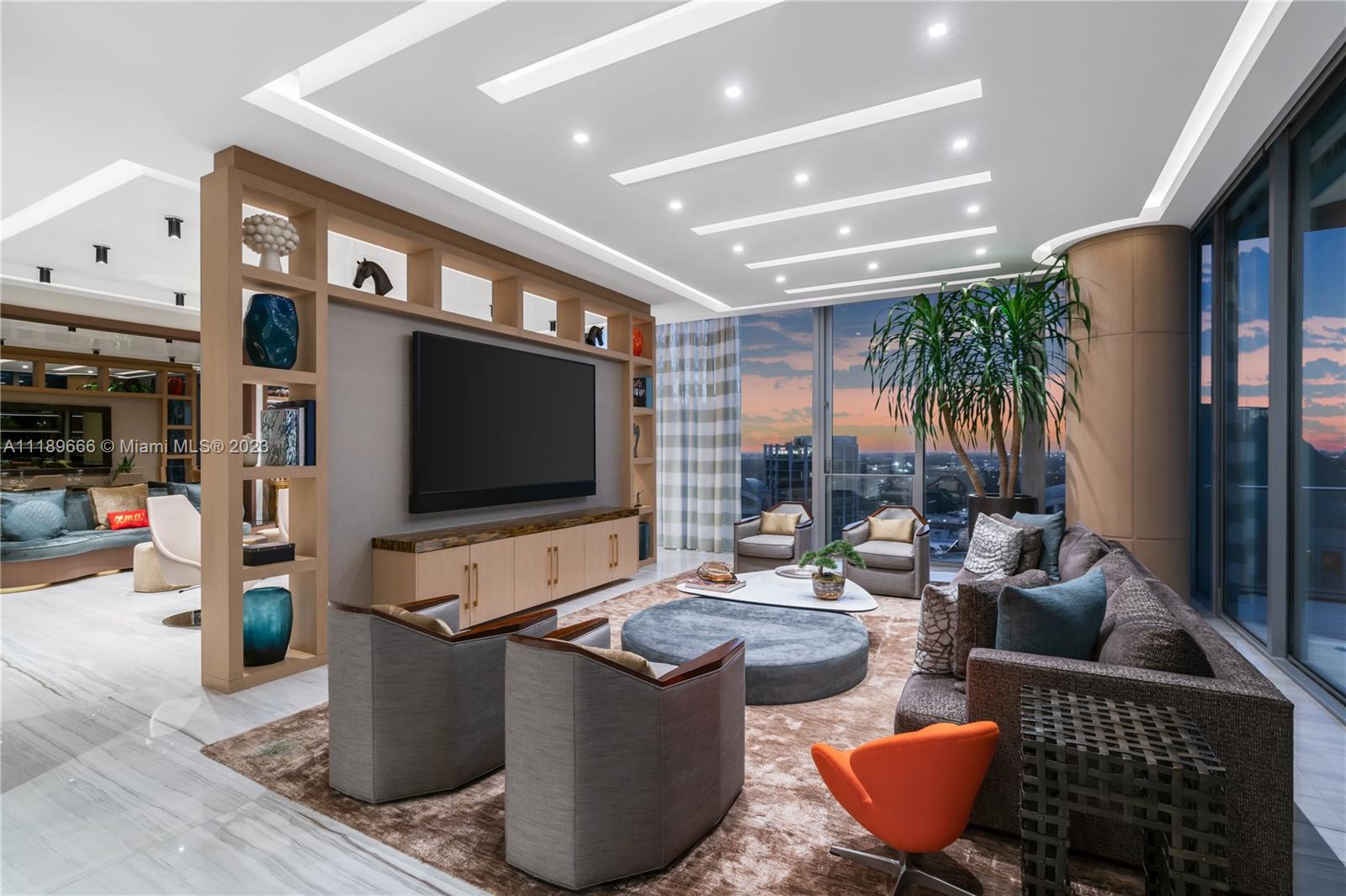 2675 S Bayshore Dr Unit: LPHS