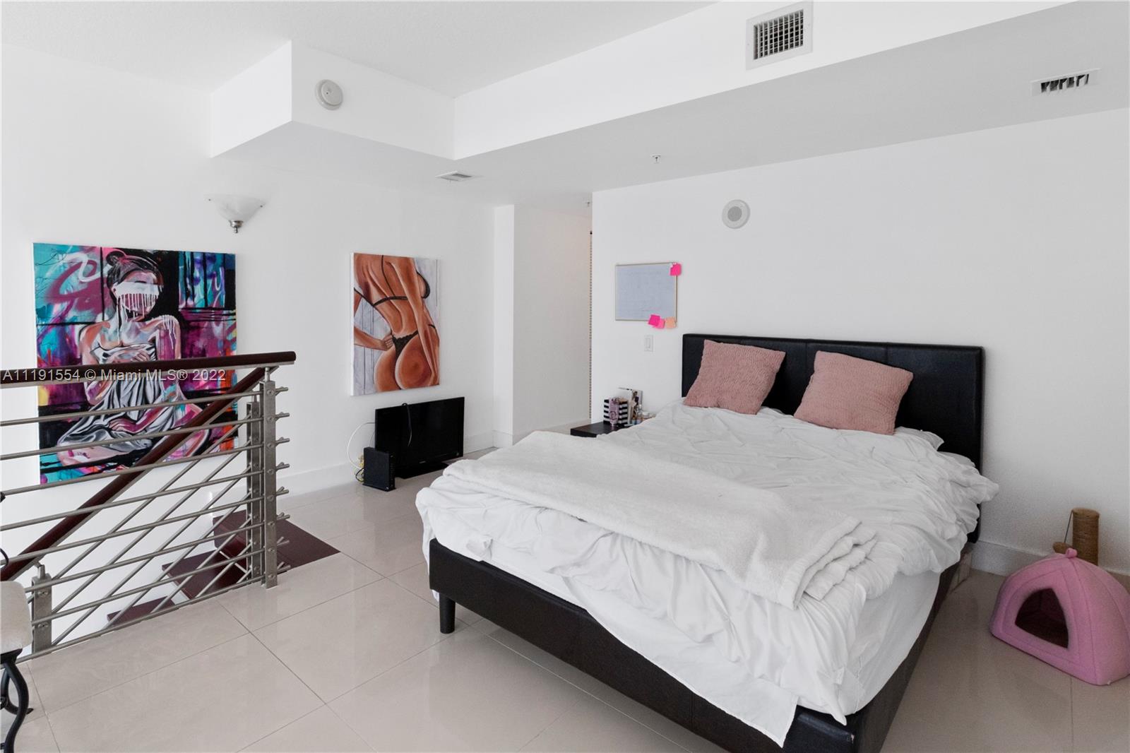 41 SE 5th St Unit: 2214