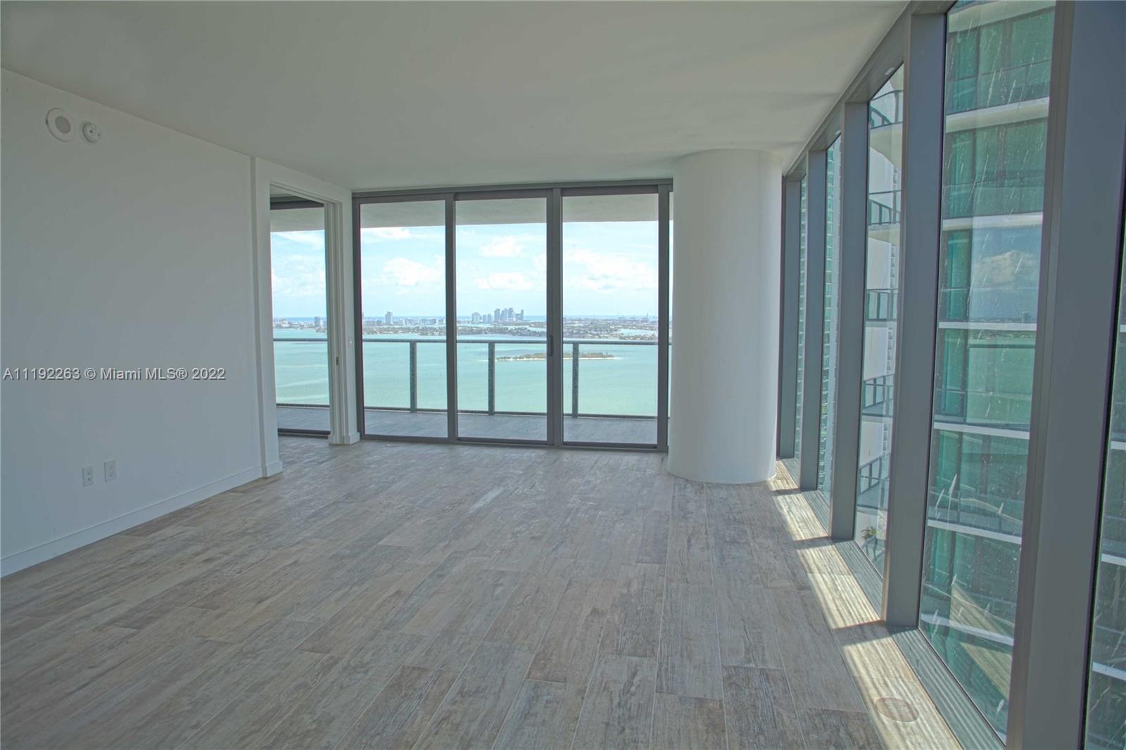 650 NE 32nd St Unit: 3101