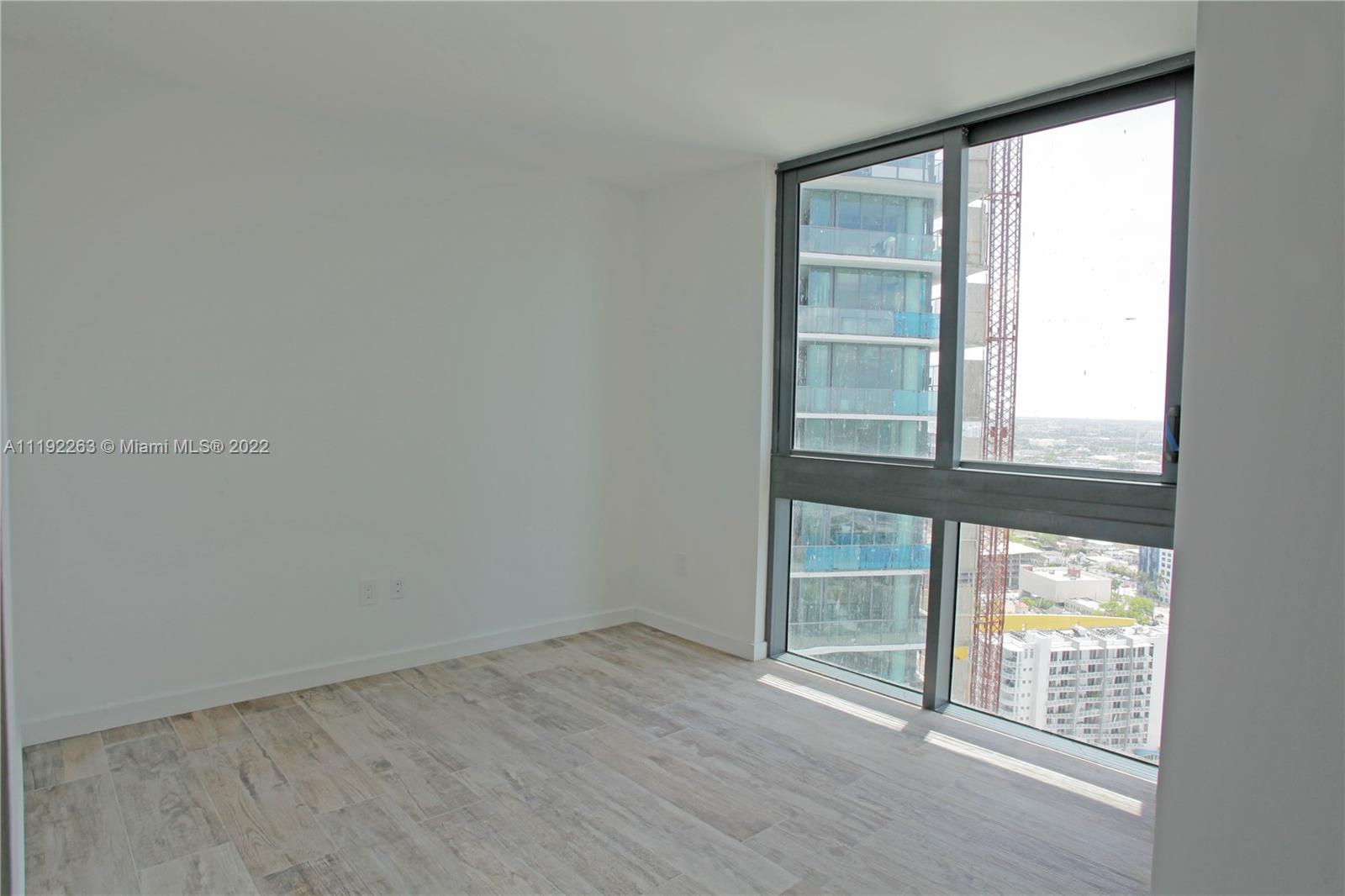 650 NE 32nd St Unit: 3101