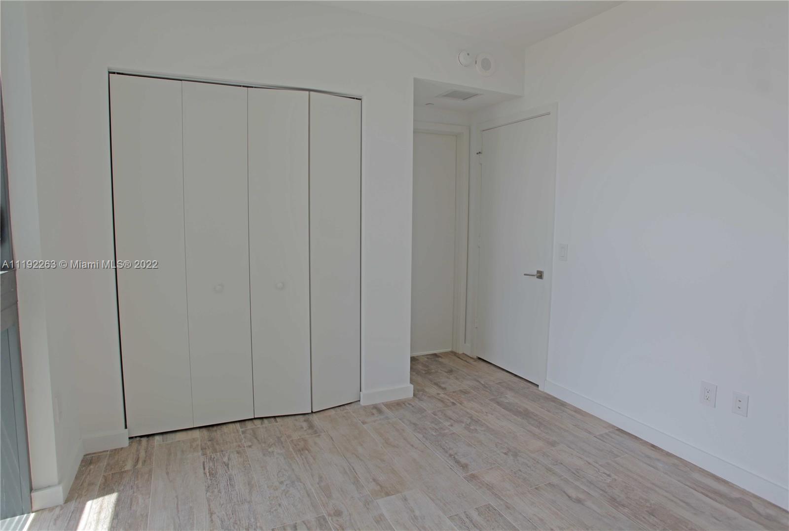 650 NE 32nd St Unit: 3101