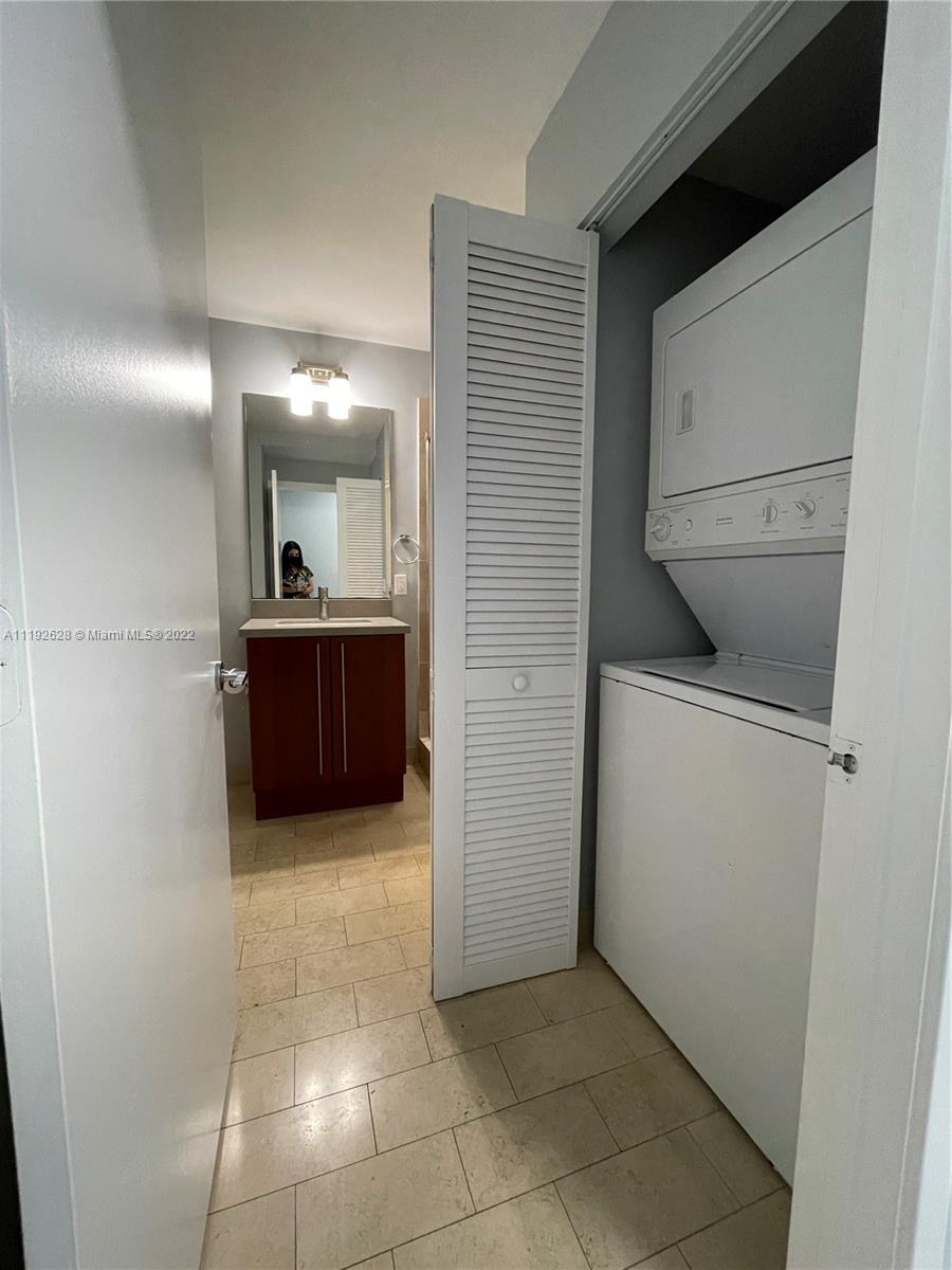 1111 SW 1st Ave Unit: 3518-N