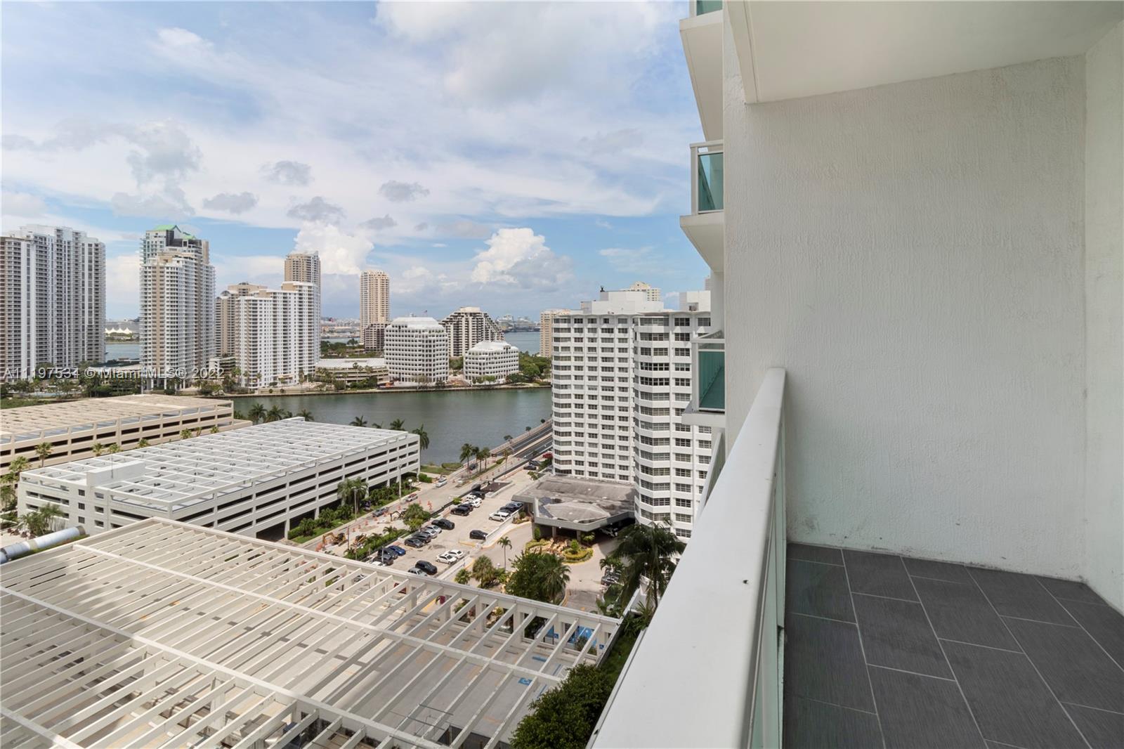 950 Brickell Bay Dr Unit: 1802