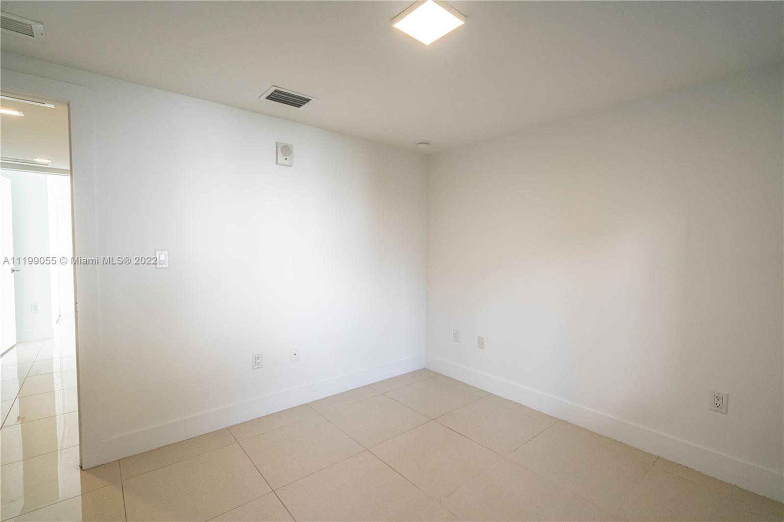 1971 Bay Dr Unit: 108