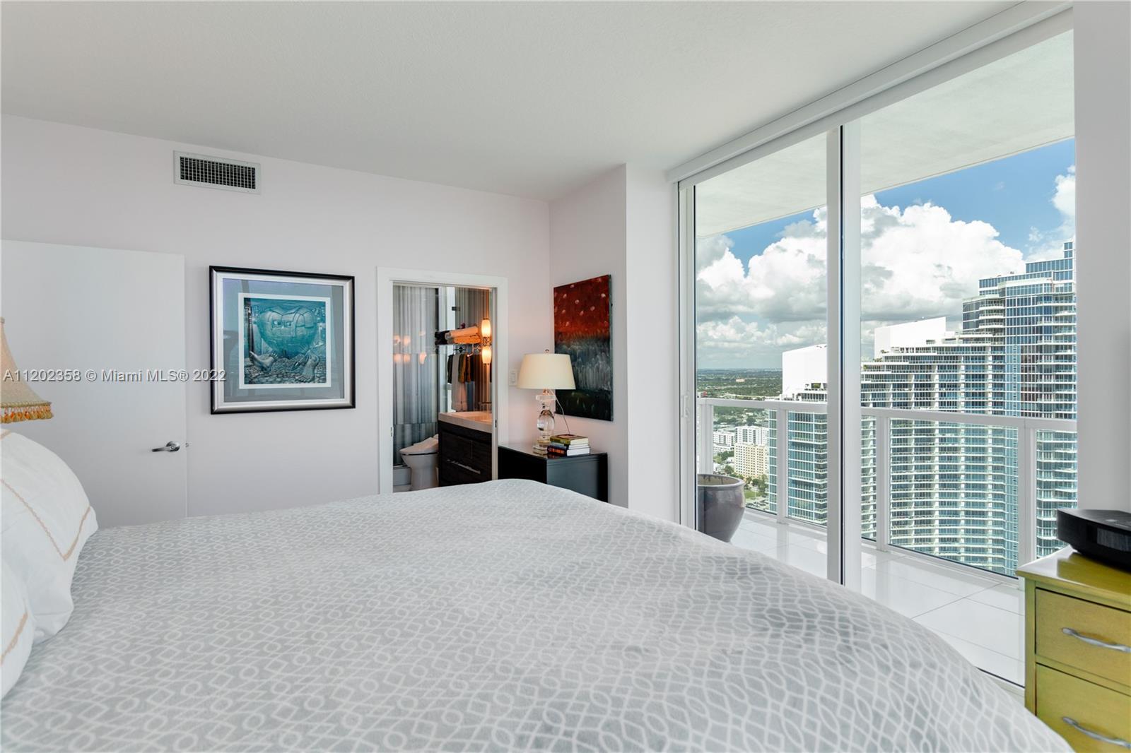 1900 N Bayshore Dr Unit: 4202