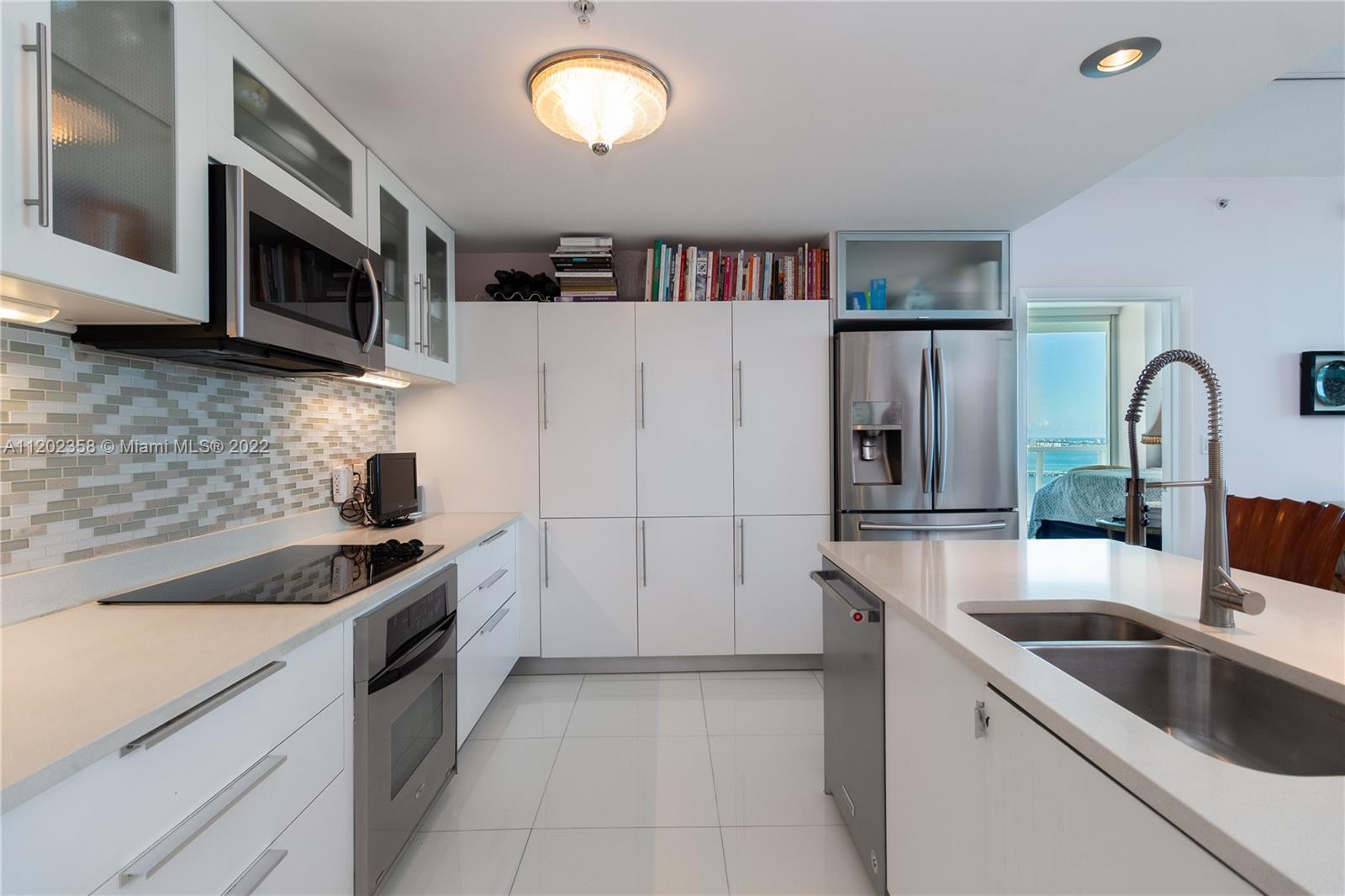1900 N Bayshore Dr Unit: 4202