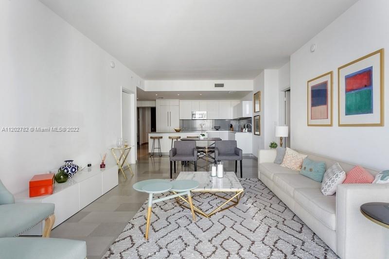 68 SE 6th St Unit: 1209