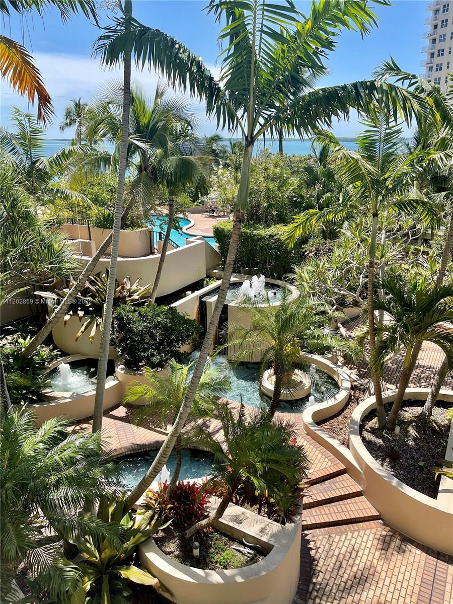 520 Brickell Key Dr Unit: A513