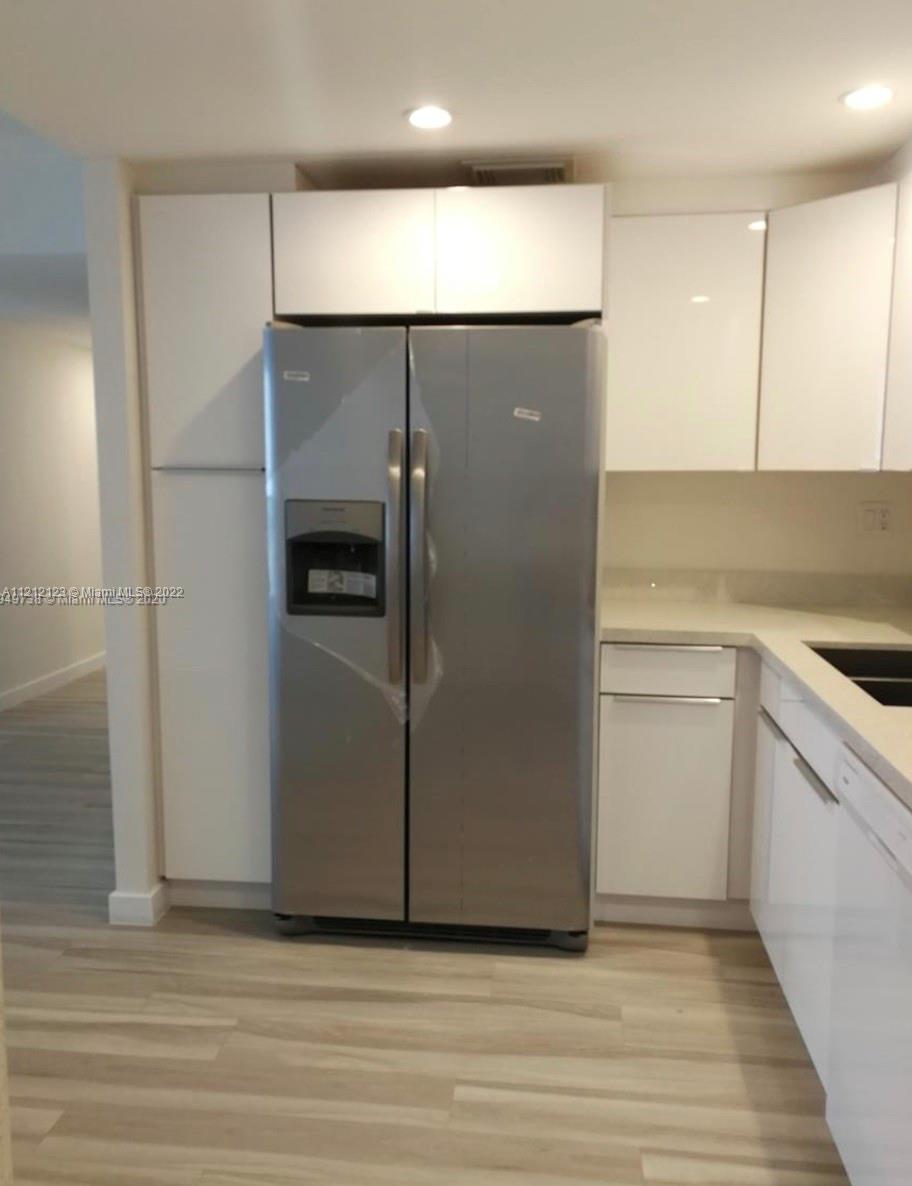 600 NE 36th St Unit: 1802