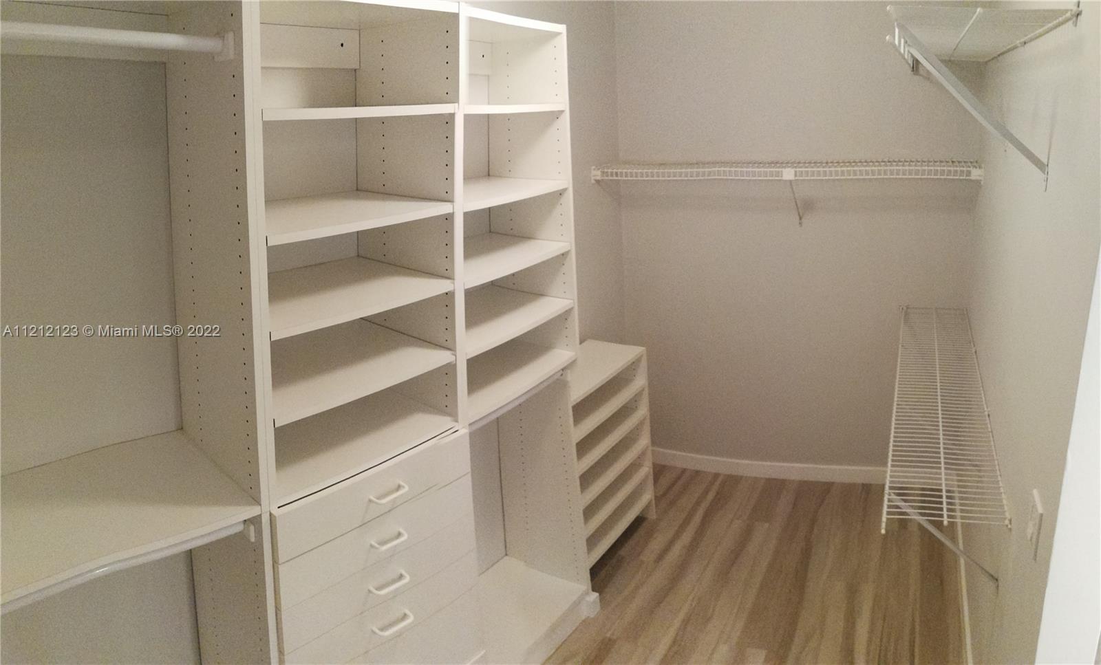 600 NE 36th St Unit: 1802