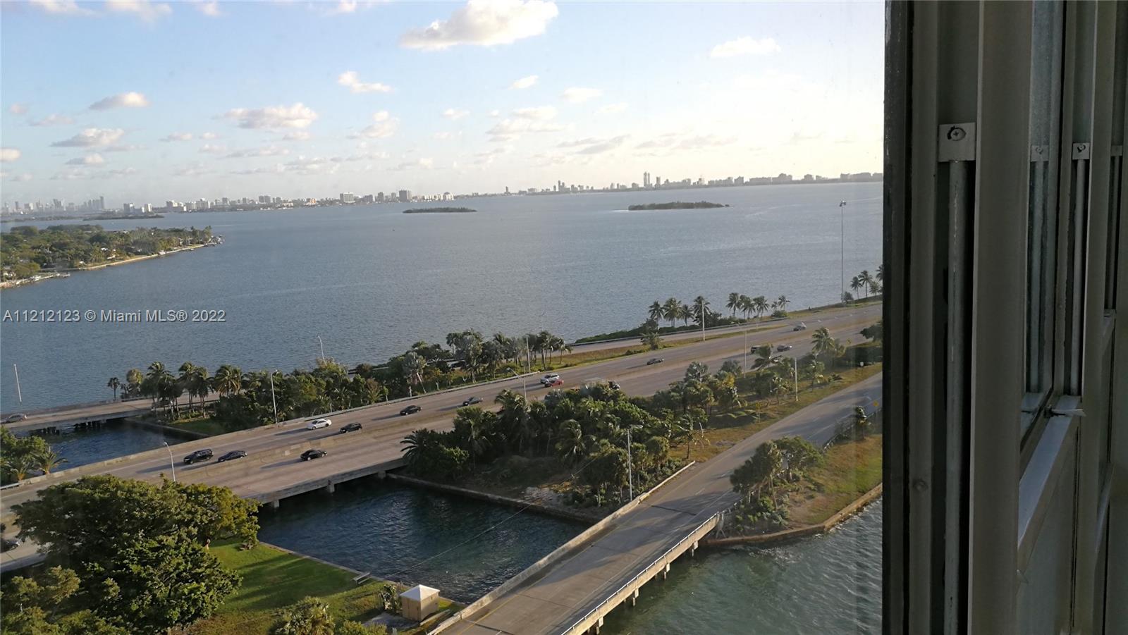 600 NE 36th St Unit: 1802