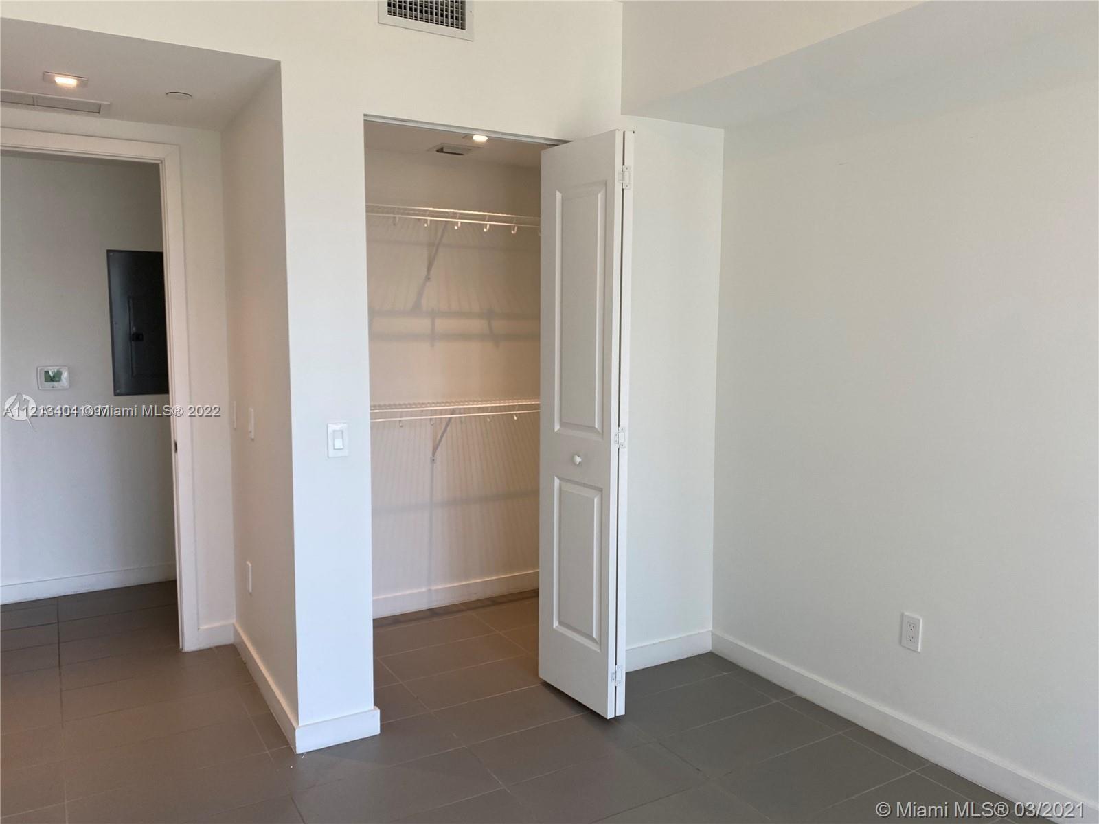 1600 NE 1st Ave Unit: 2216