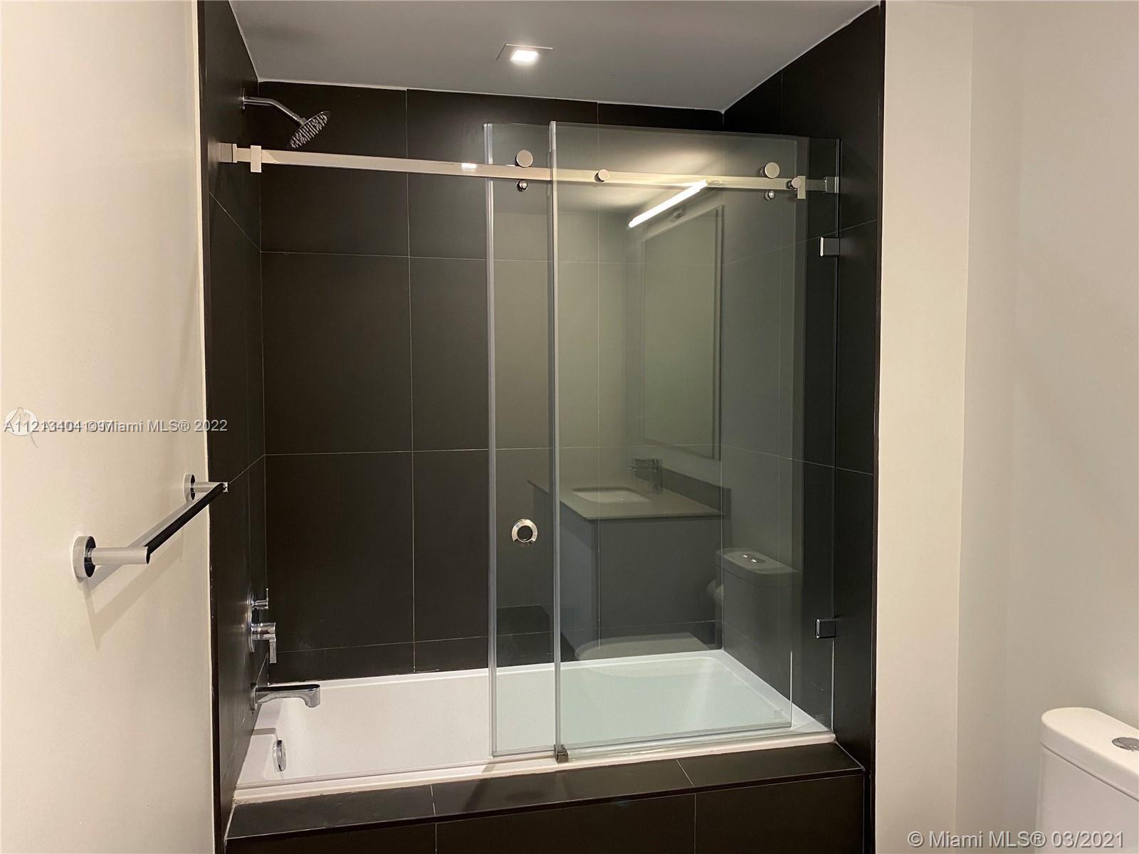 1600 NE 1st Ave Unit: 2216