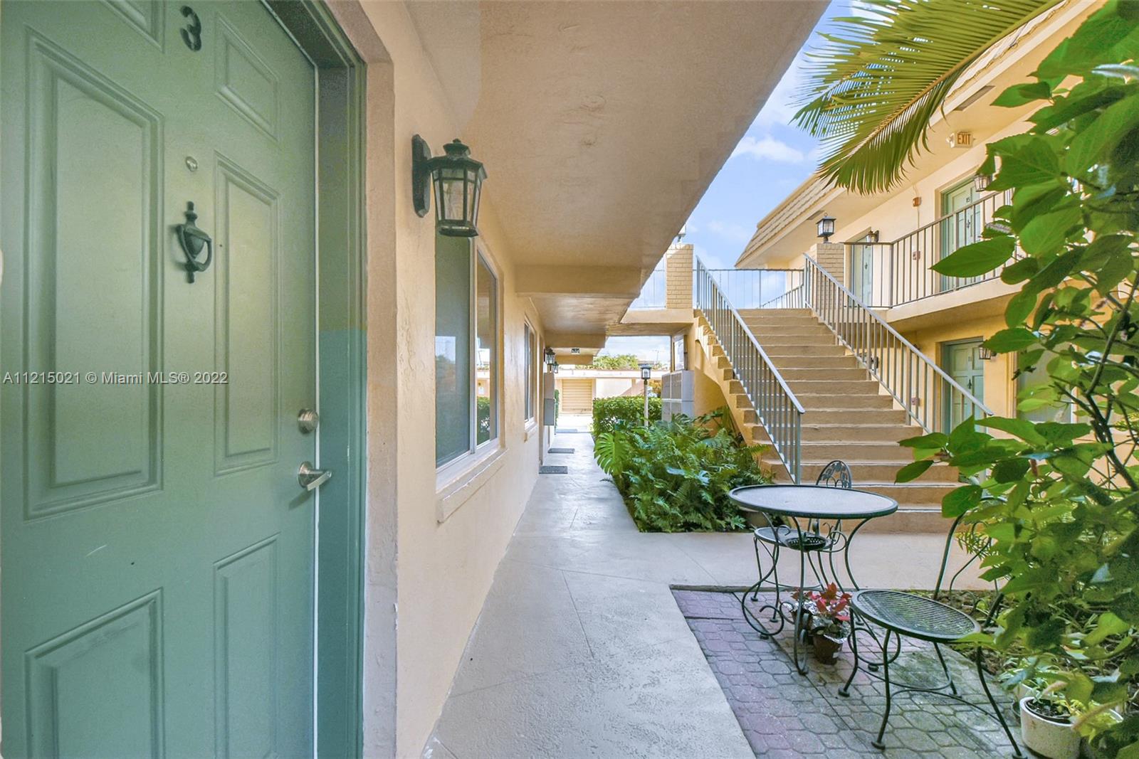 2300 SE 2nd St Unit: 3
