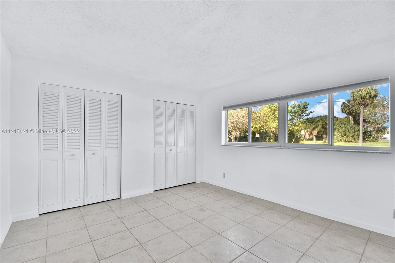 2300 SE 2nd St Unit: 3