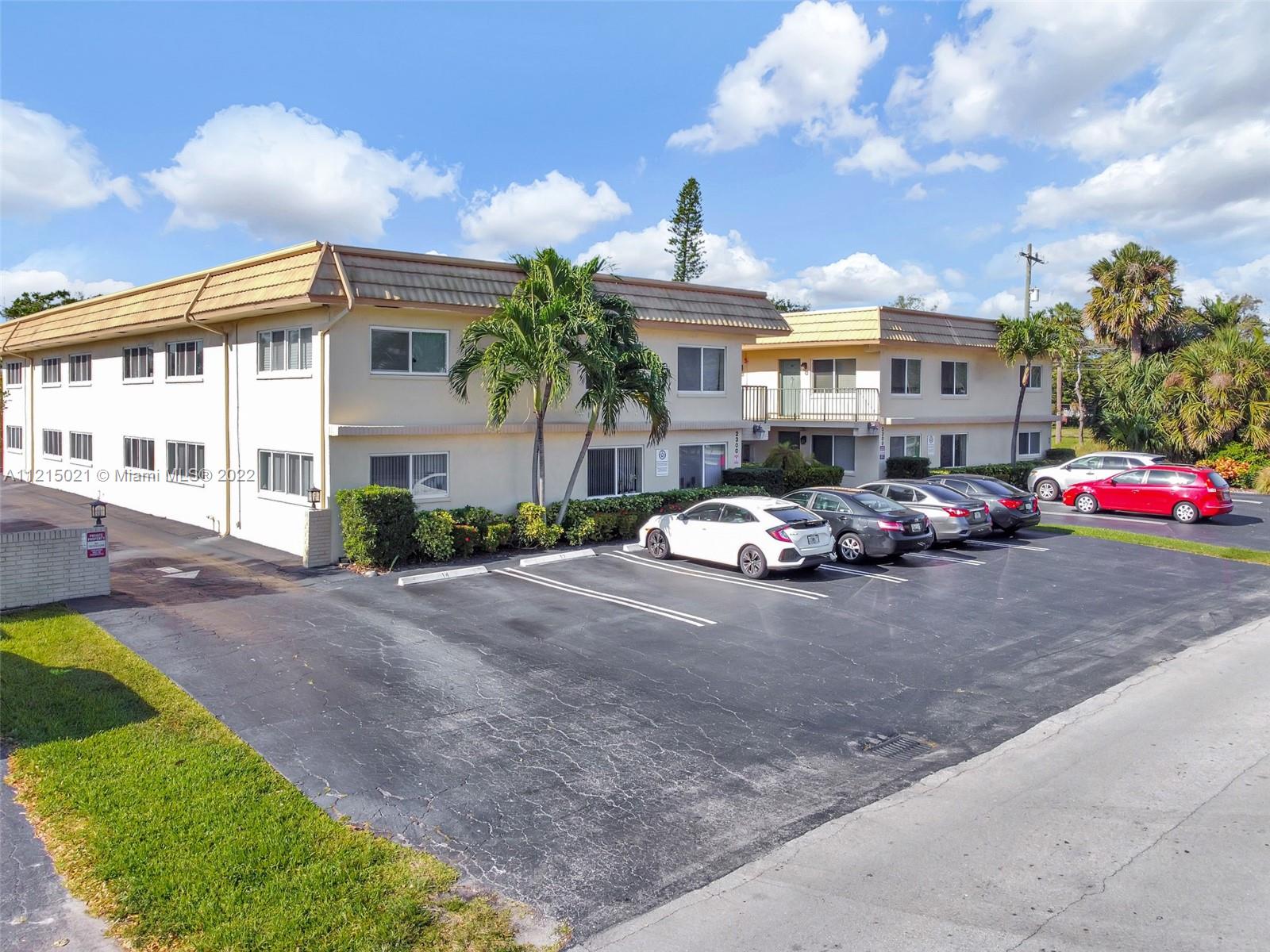 2300 SE 2nd St Unit: 3