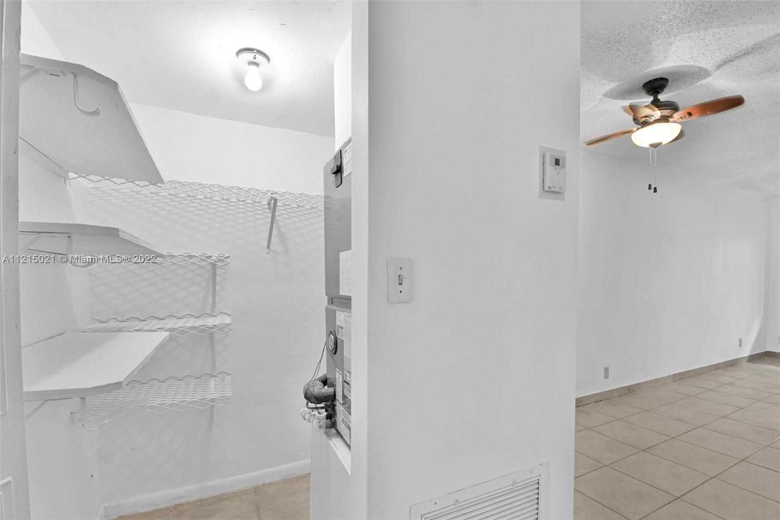 2300 SE 2nd St Unit: 3