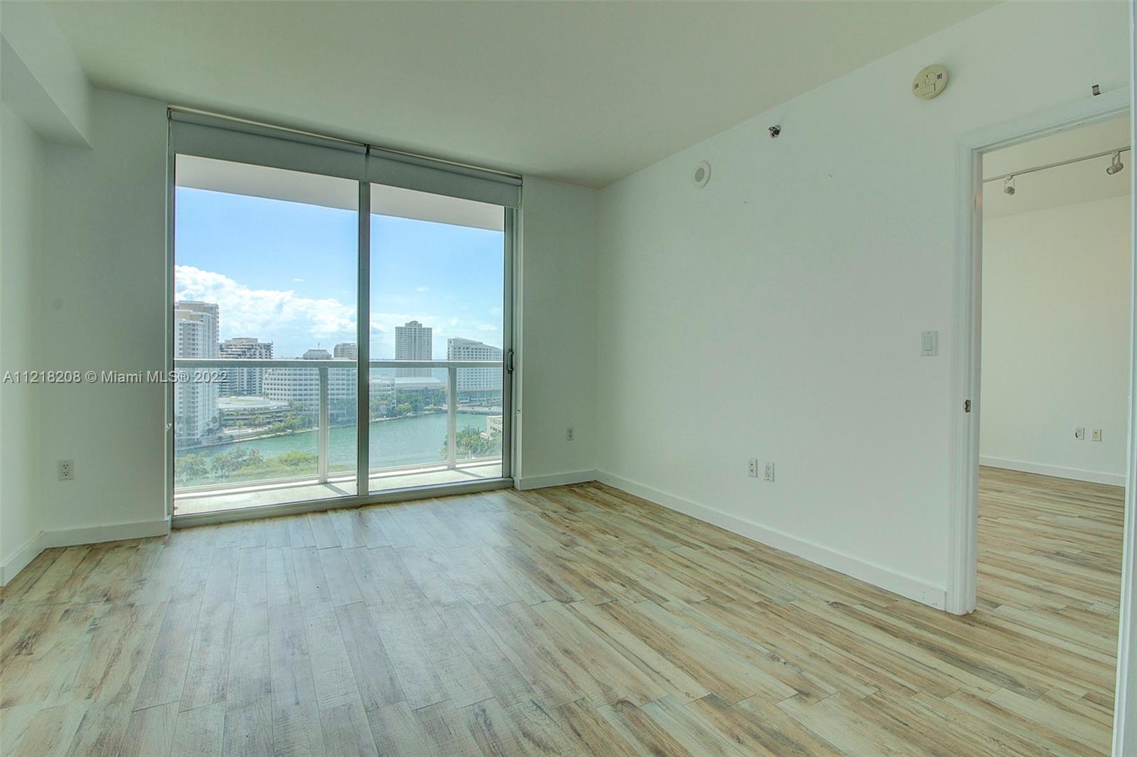 500 Brickell Ave Unit: 1700
