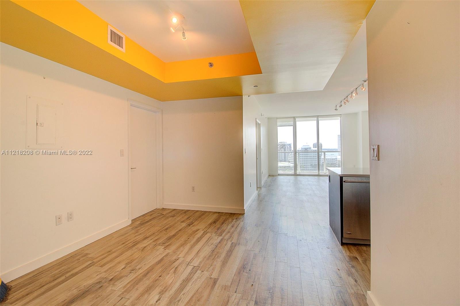 500 Brickell Ave Unit: 1700