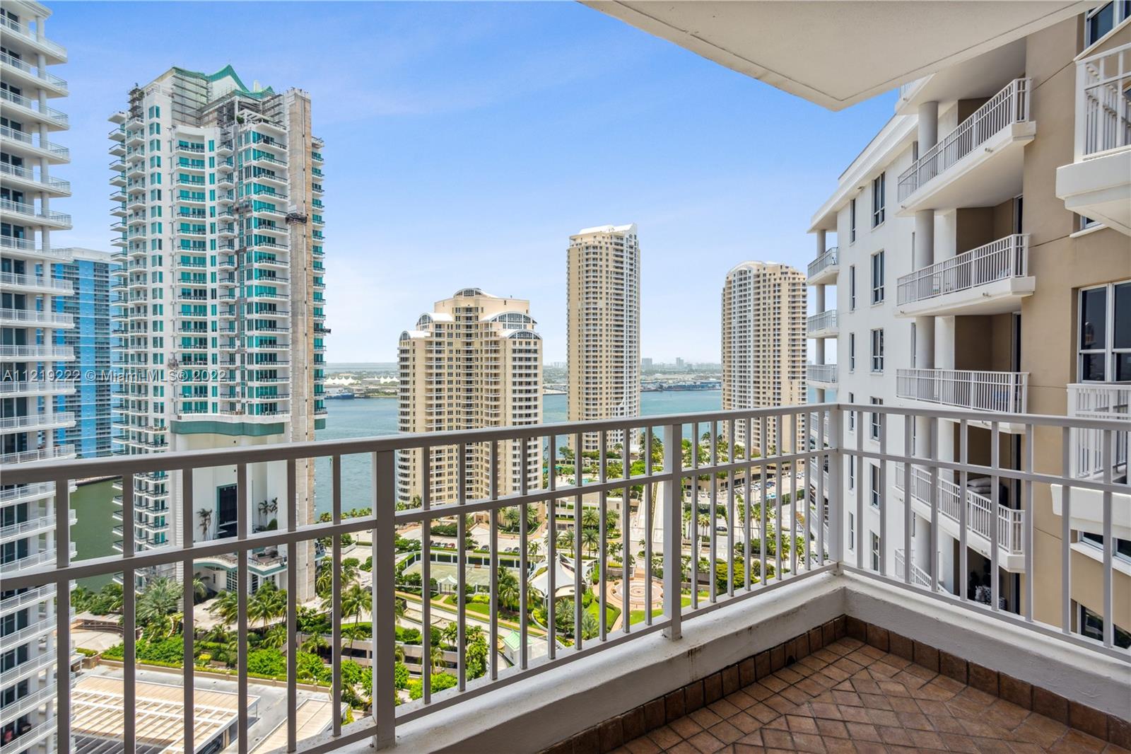 701 Brickell Key Blvd Unit: 2506