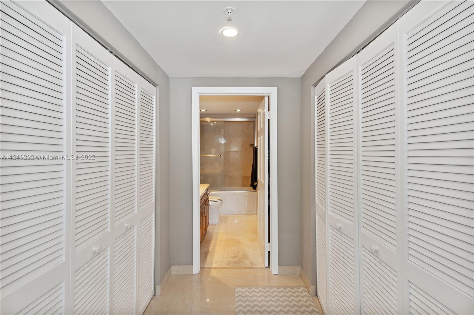 701 Brickell Key Blvd Unit: 2506