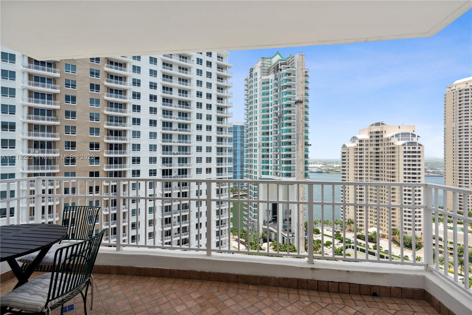 701 Brickell Key Blvd Unit: 2506
