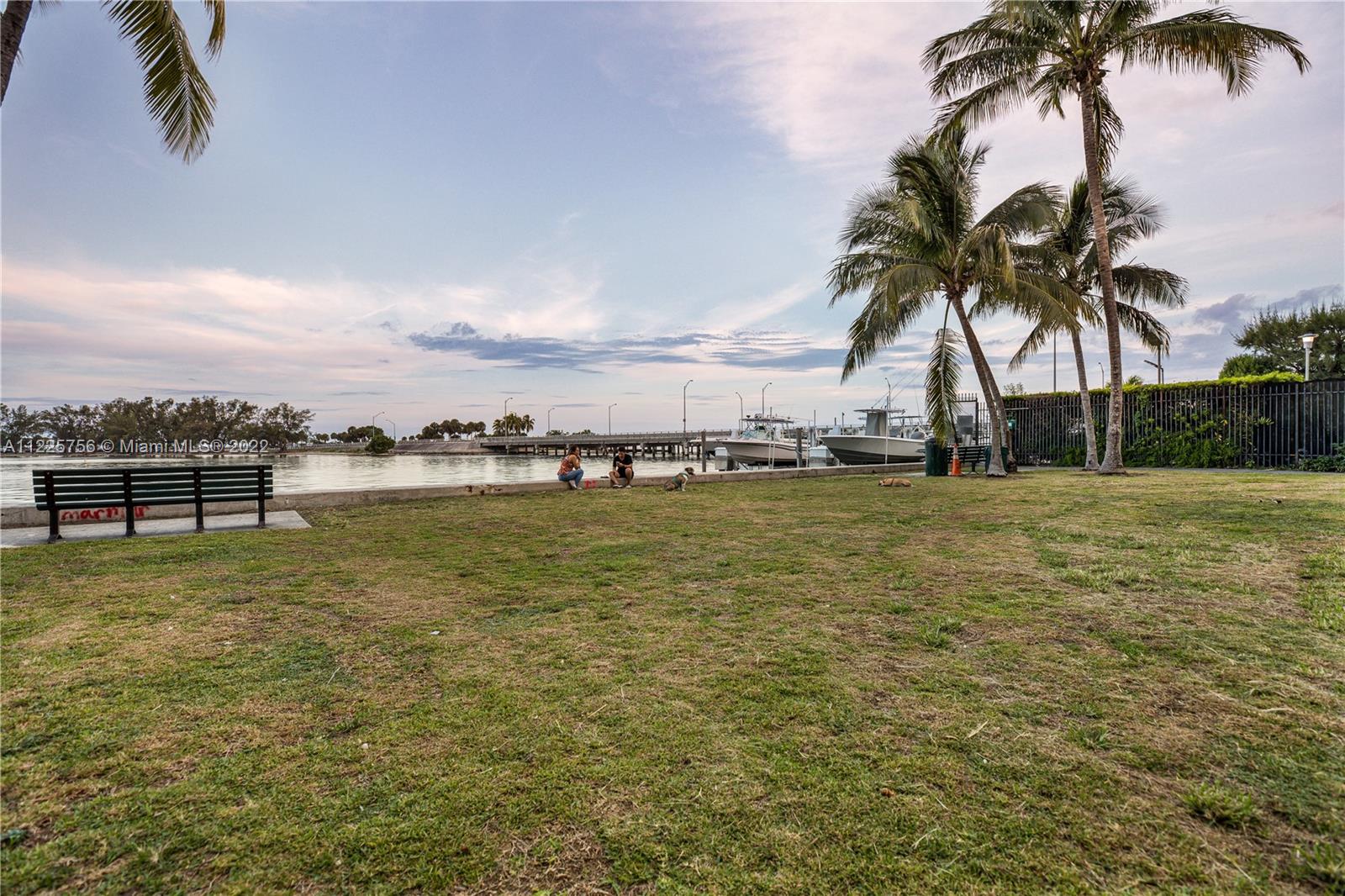 145 SE 25th Rd Unit: 501