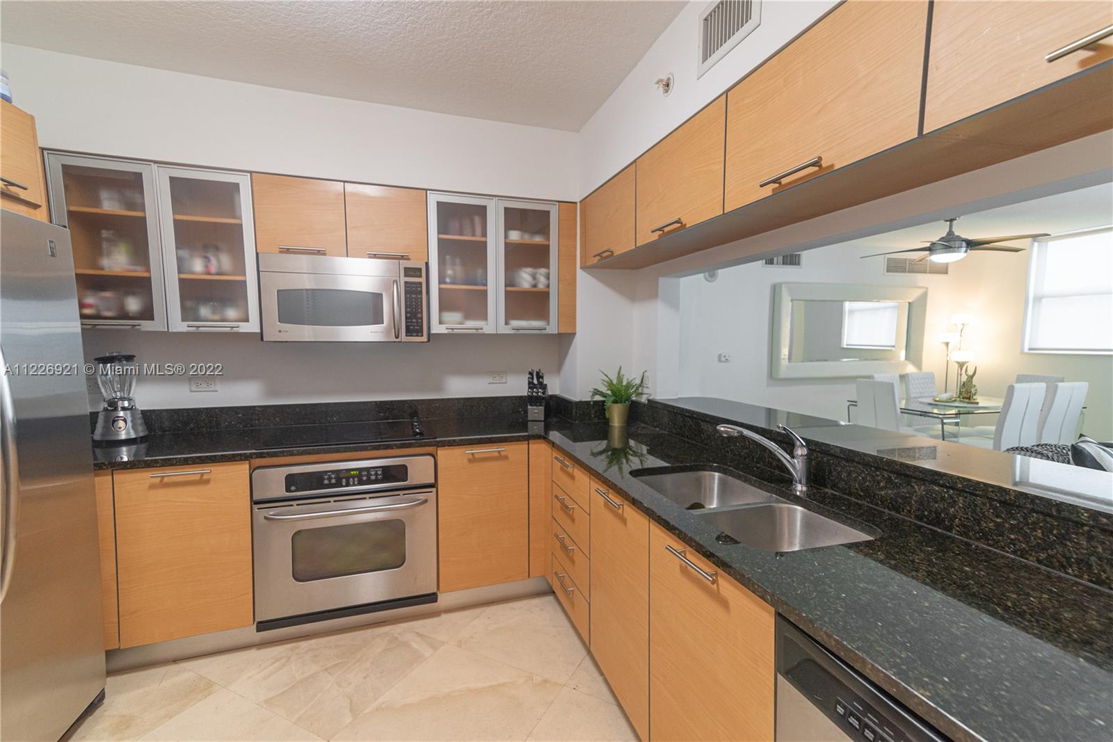 31 SE 5th St Unit: 2301