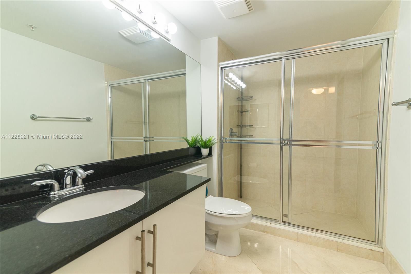 31 SE 5th St Unit: 2301