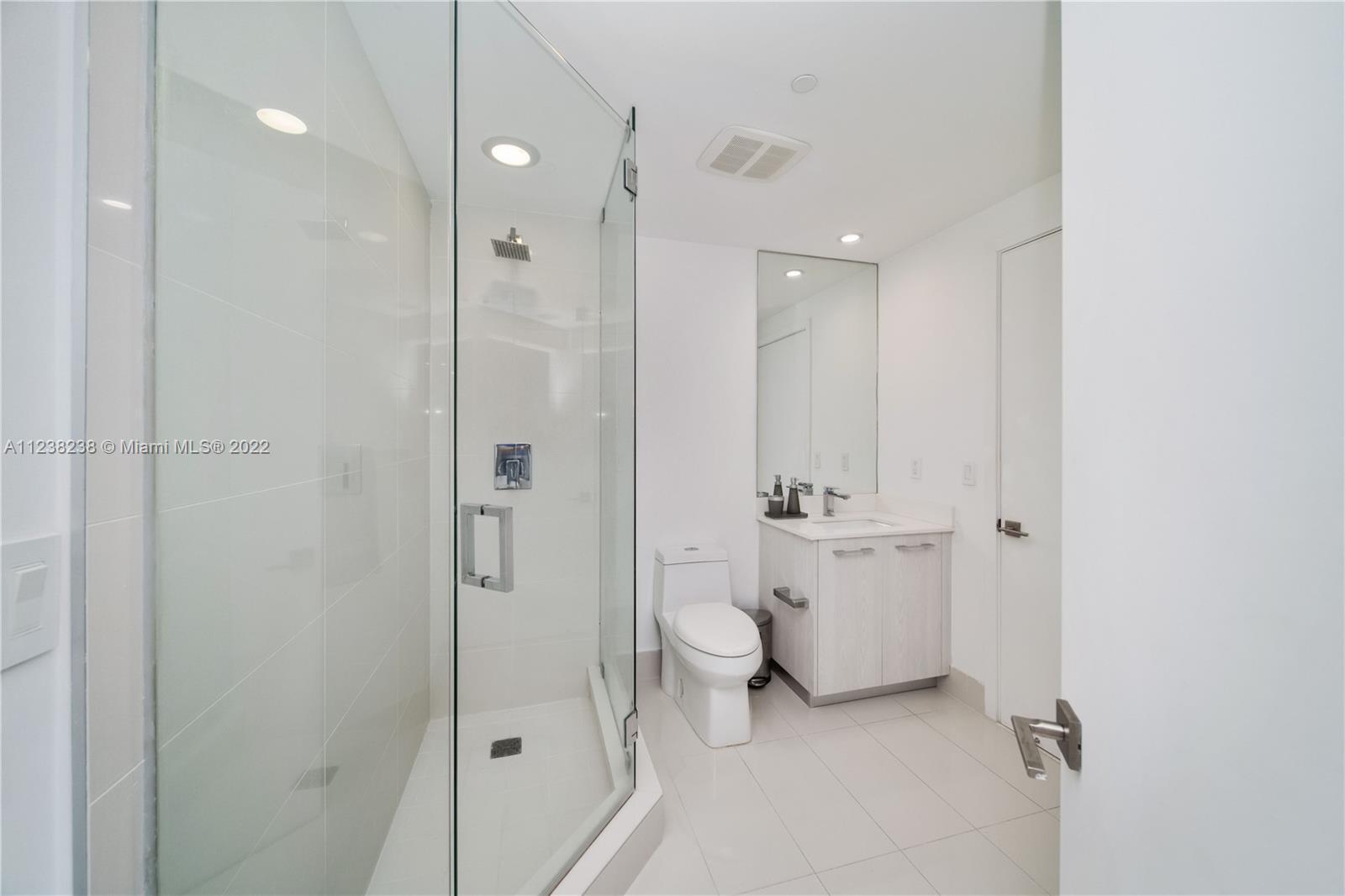 45 SW 9th St Unit: 2608