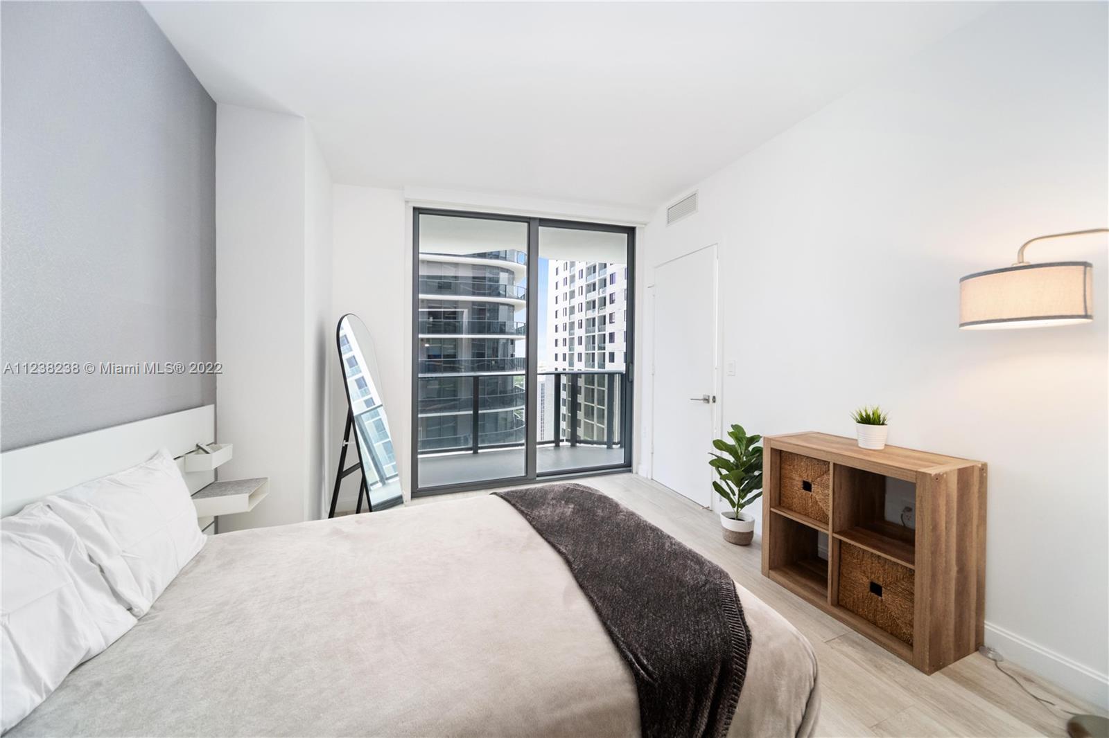 45 SW 9th St Unit: 2608