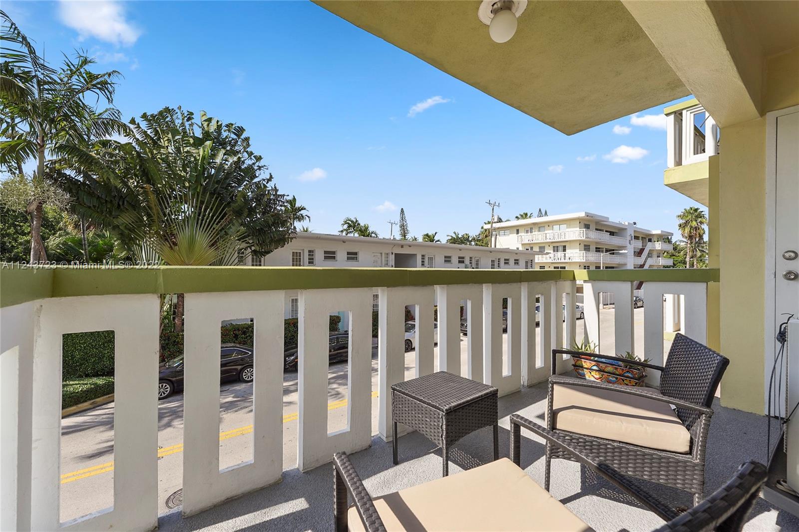 851 Meridian Ave Unit: 26