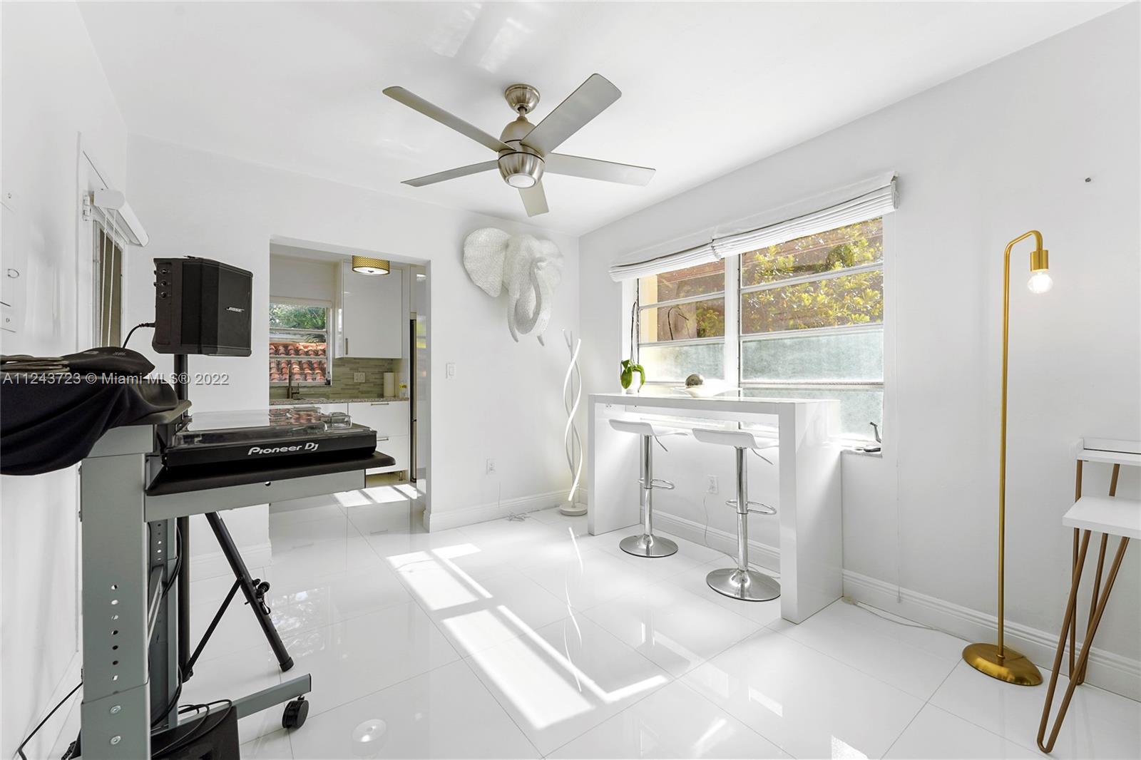 851 Meridian Ave Unit: 26