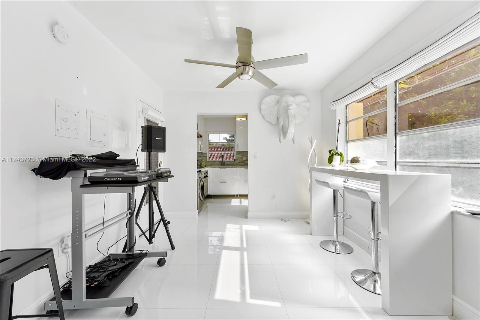 851 Meridian Ave Unit: 26