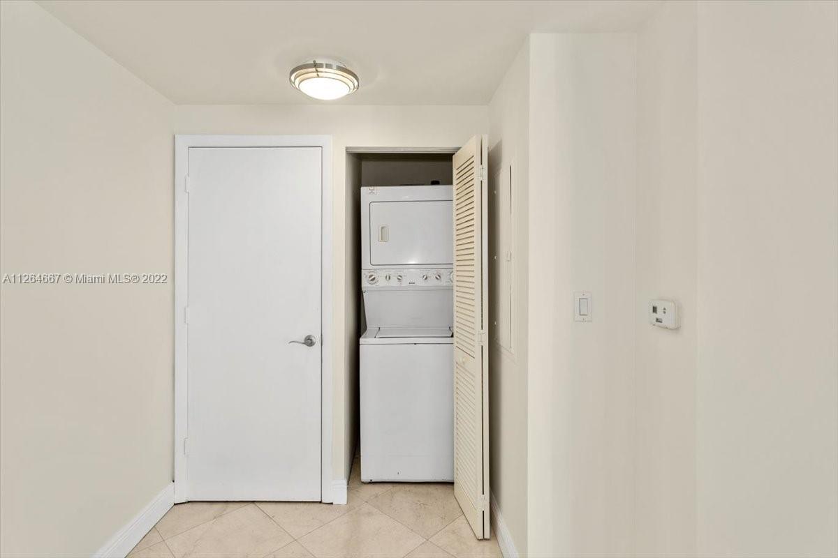 7275 SW 90th St Unit: C310