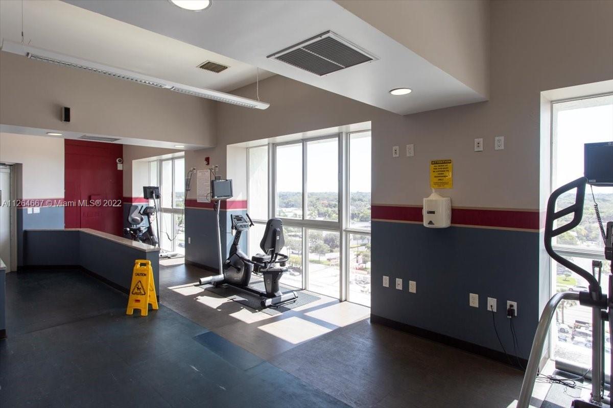 7275 SW 90th St Unit: C310