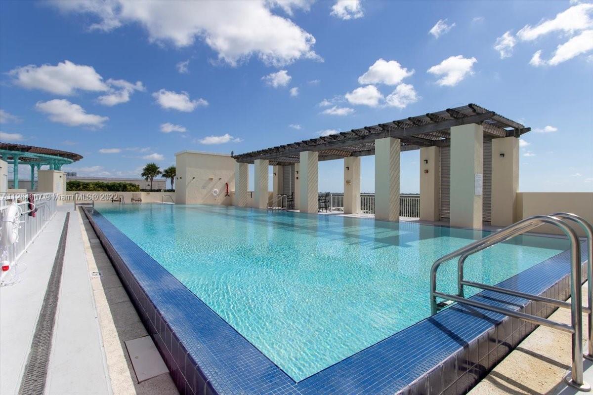 7275 SW 90th St Unit: C310