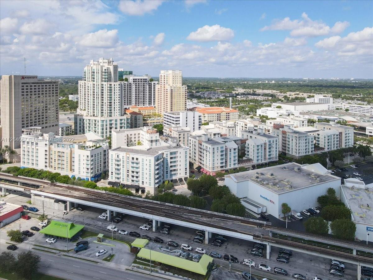 7275 SW 90th St Unit: C310