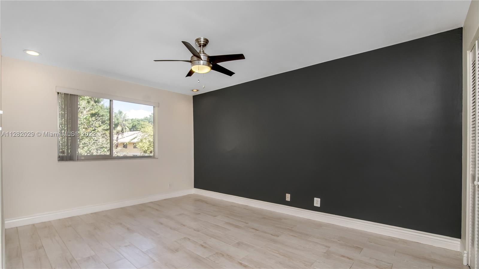 3065 N Oakland Forest Dr Unit: 202