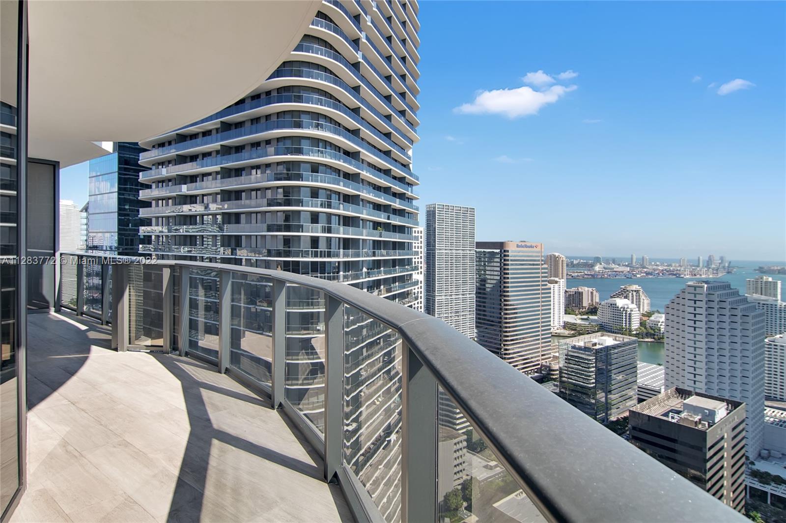 45 SW 9th St Unit: 4003
